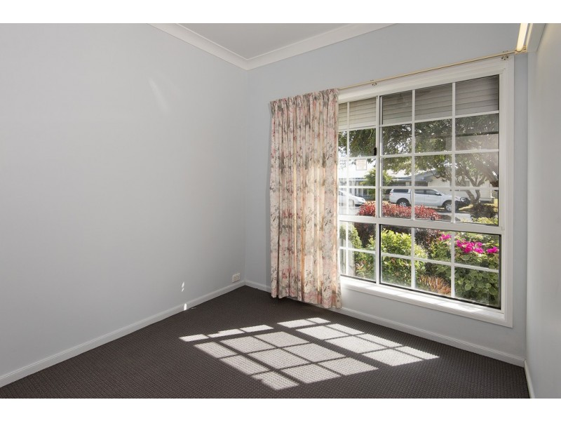 39 Barton Street, West Mackay QLD 4740