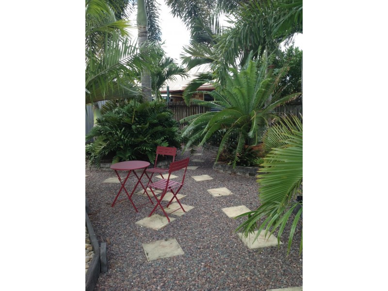 30 Smith Street, West Mackay QLD 4740