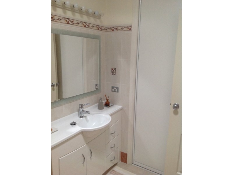 30 Smith Street, West Mackay QLD 4740