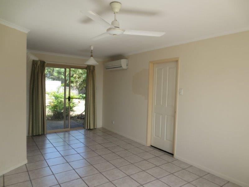 2 Riverleigh Drive, North Mackay QLD 4740