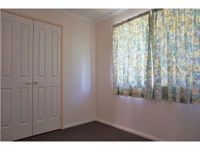 2 Riverleigh Drive, North Mackay QLD 4740