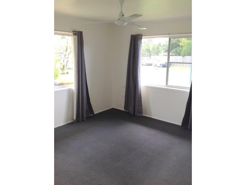2/1 ***APPLICATIONS CLOSED*** Bowen Court, Mount Pleasant QLD 4740
