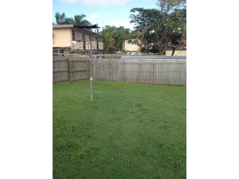 2/1 ***APPLICATIONS CLOSED*** Bowen Court, Mount Pleasant QLD 4740