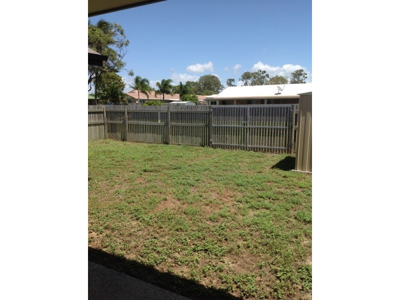 7 Central Drive, Andergrove QLD 4740