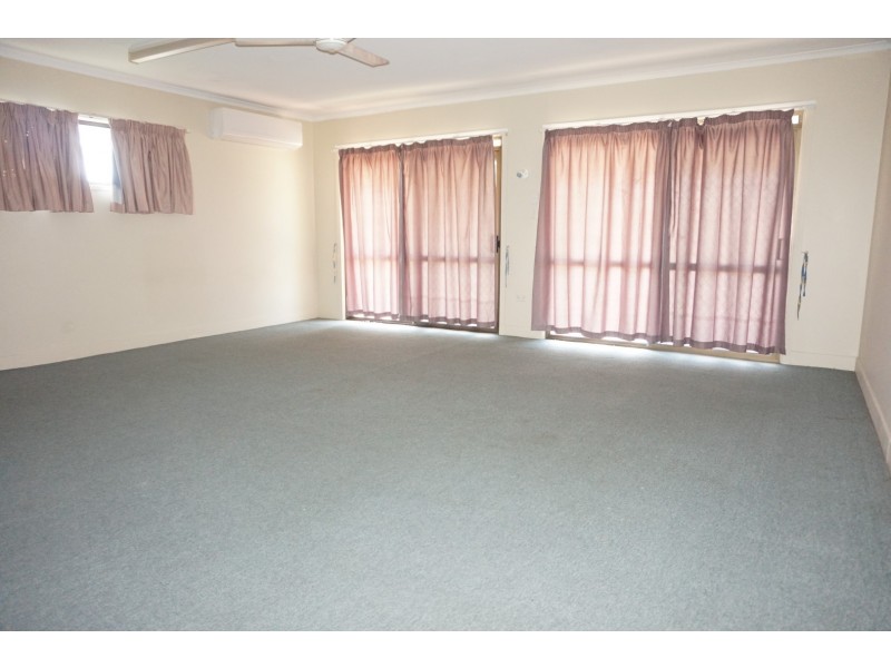 52 Phillip Street, Mount Pleasant QLD 4740