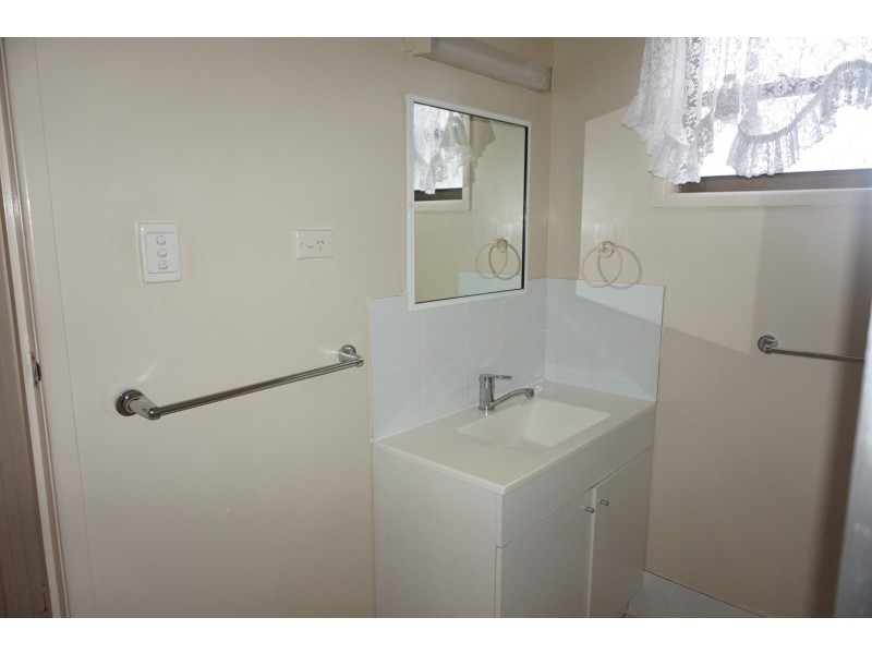 52 Phillip Street, Mount Pleasant QLD 4740