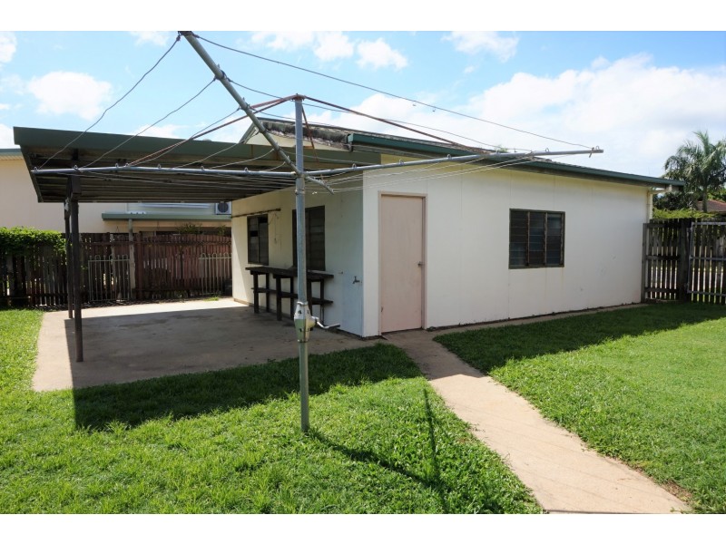 52 Phillip Street, Mount Pleasant QLD 4740