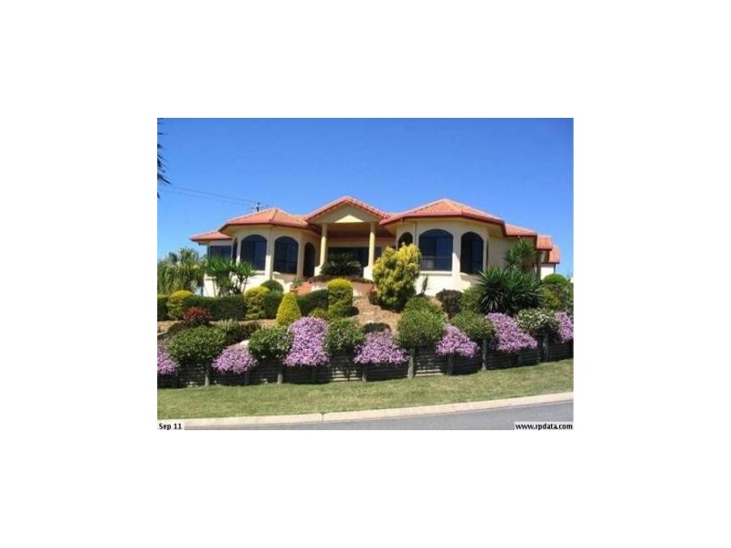 2 Palmview Court, Rural View QLD 4740