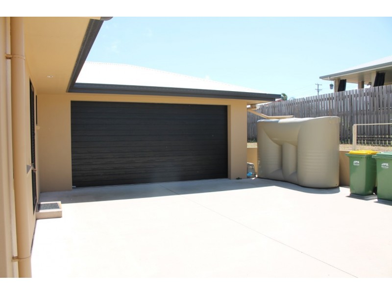 13 Pacific Drive, Hay Point QLD 4740