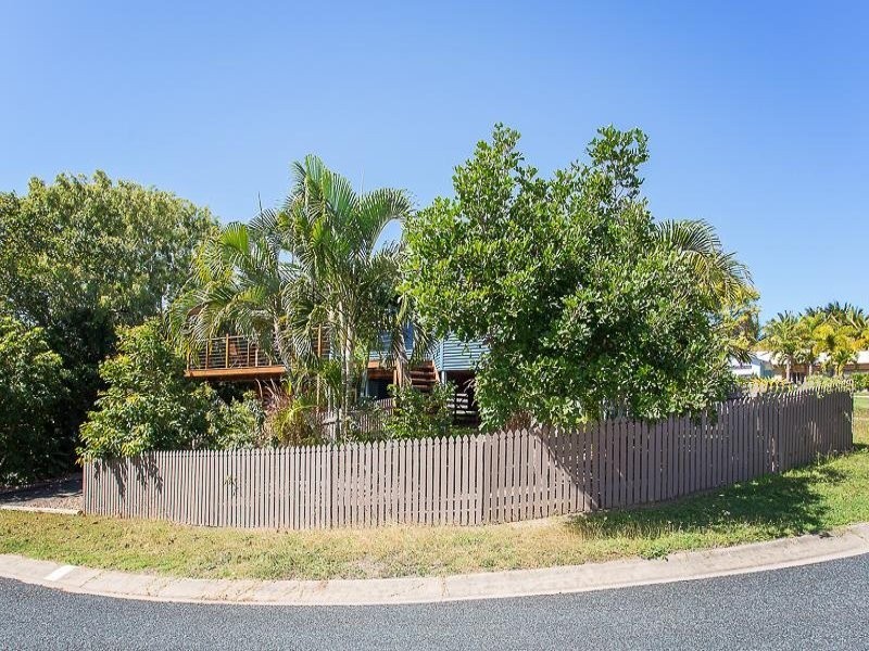 34 Grace Crescent, Slade Point QLD 4740