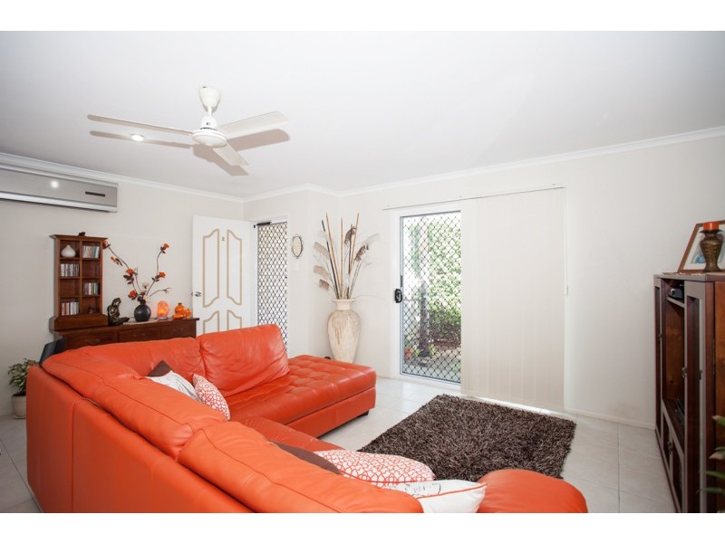 2/27 Lorraine Court, Andergrove QLD 4740