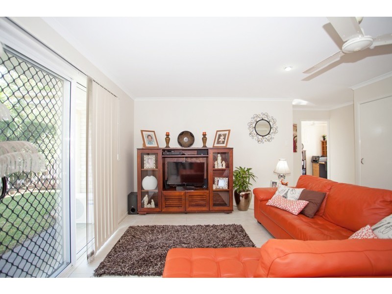 2/27 Lorraine Court, Andergrove QLD 4740