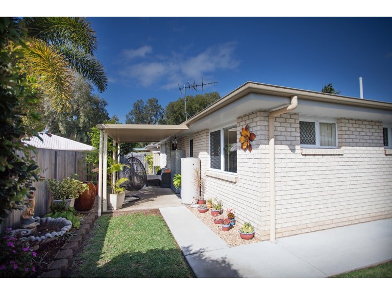 2/27 Lorraine Court, Andergrove QLD 4740