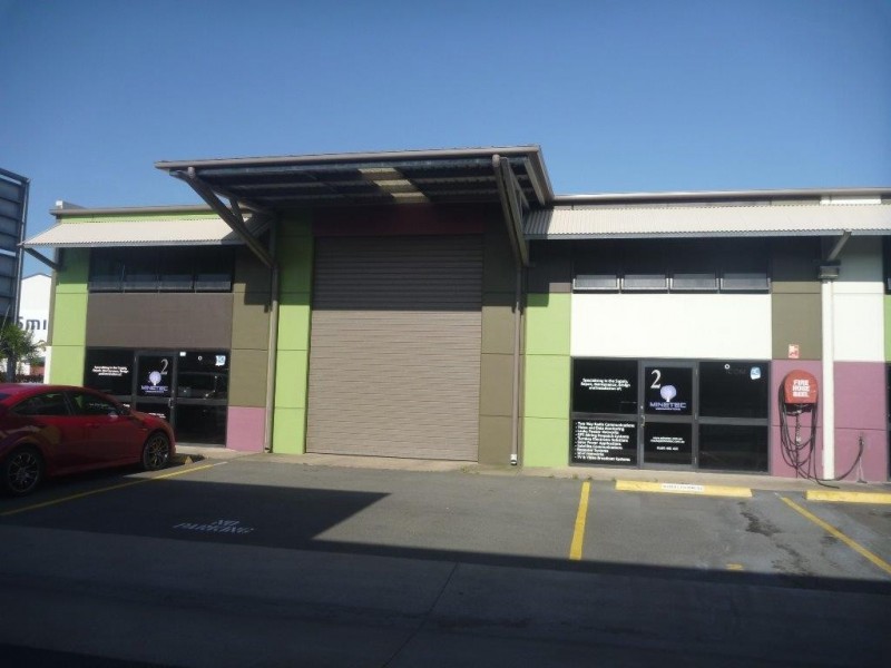 2/25-27 Transport Avenue, Paget QLD 4740