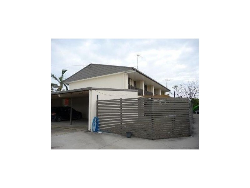 3/1 Cumberland Avenue, Slade Point QLD 4740