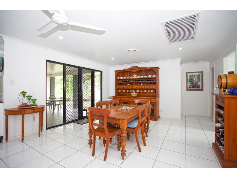 8 Shetland Court, Erakala QLD 4740