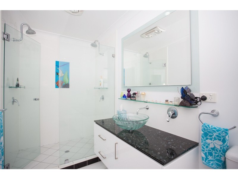 8 Shetland Court, Erakala QLD 4740