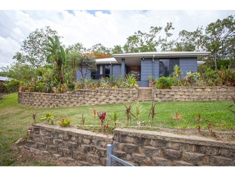 8 Shetland Court, Erakala QLD 4740