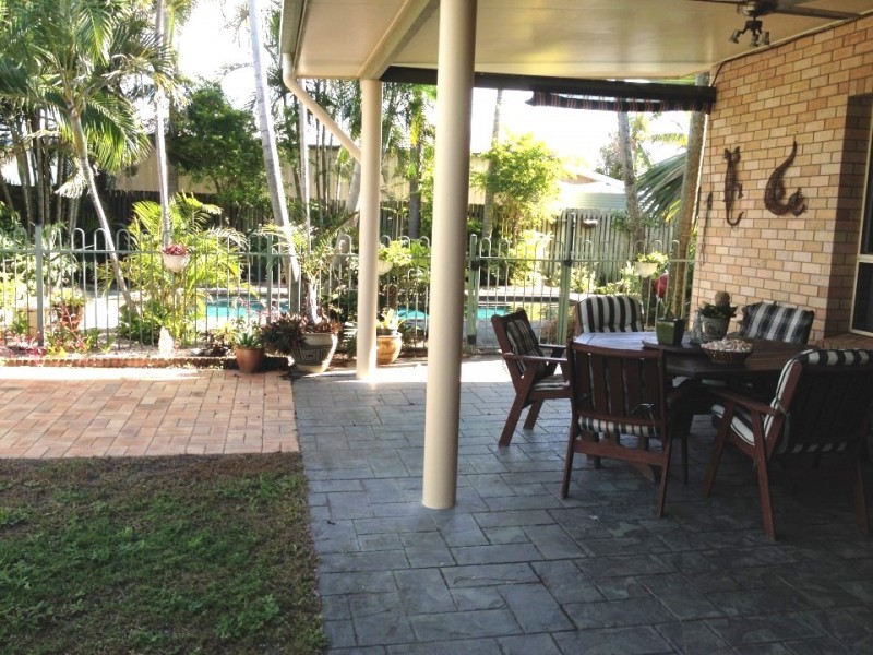 27 Cumberland Avenue, Slade Point QLD 4740