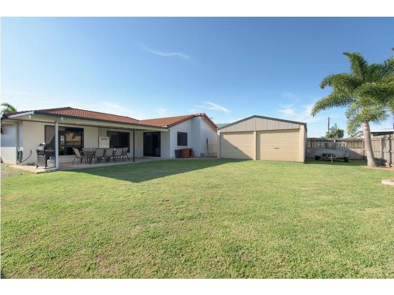 19 Victor Avenue, Glenella QLD 4740