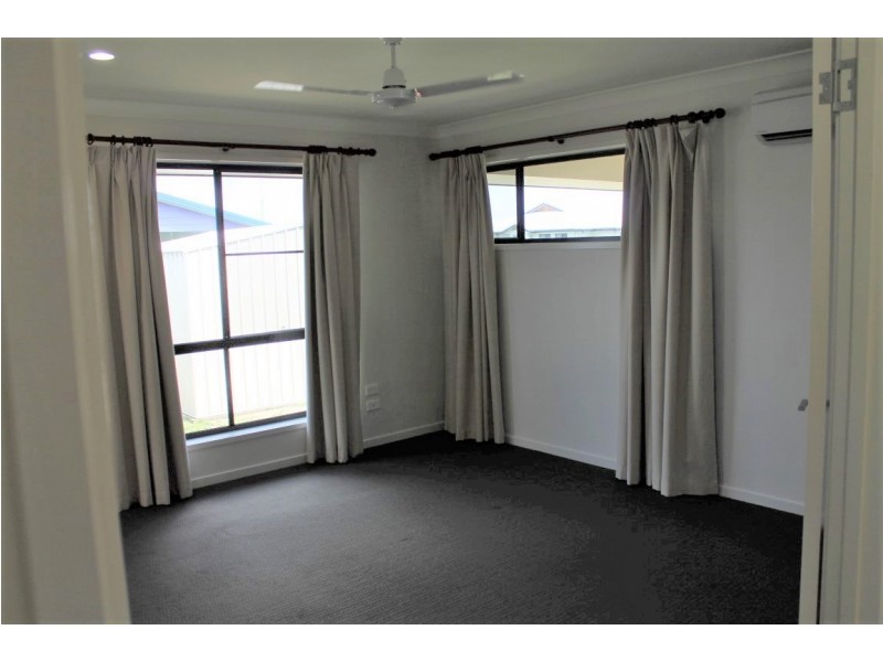 17 Stone Drive, Bucasia QLD 4750