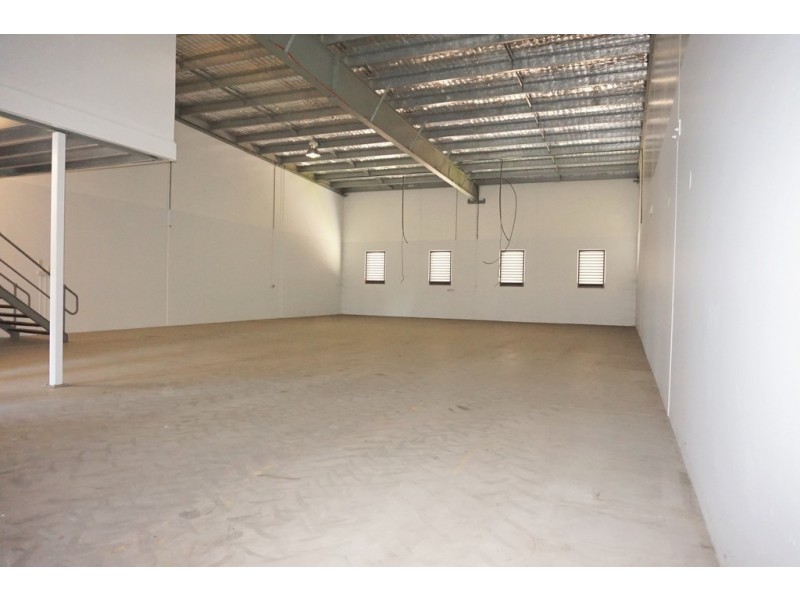 2/52 Margaret Vella Drive, Paget QLD 4740