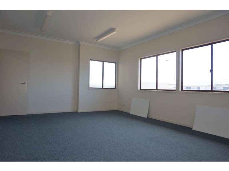 2/52 Margaret Vella Drive, Paget QLD 4740
