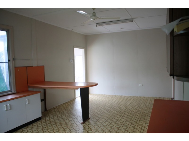 208 Slade Point Road, Slade Point QLD 4740
