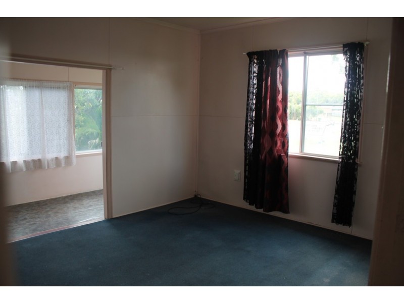 208 Slade Point Road, Slade Point QLD 4740