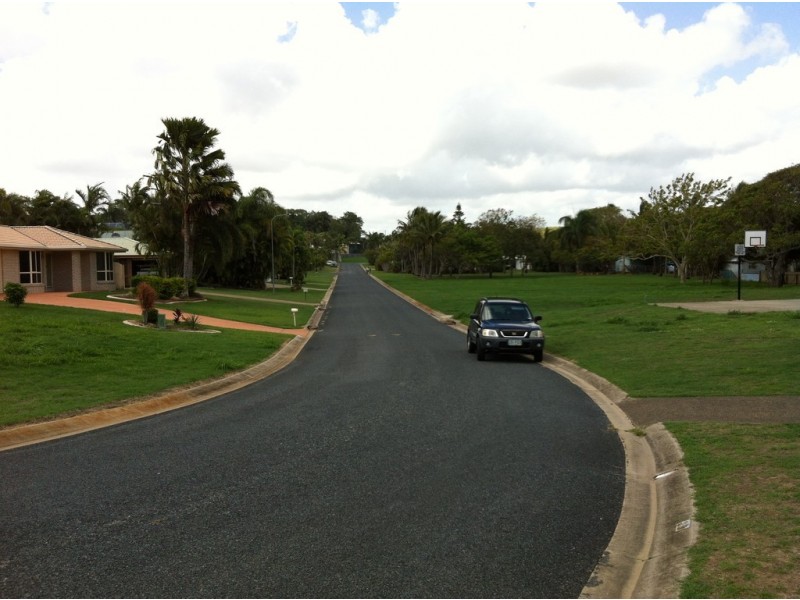 18 Cone Street, Shoal Point QLD 4750