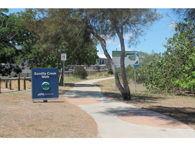 16 Vaucluse Crescent, East Mackay QLD 4740