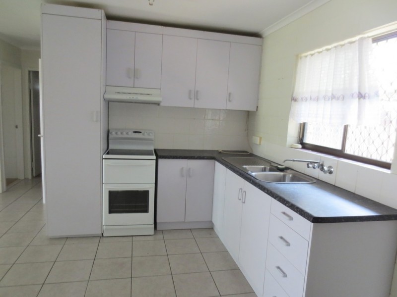 1/32 Melaleuca Street, Slade Point QLD 4740