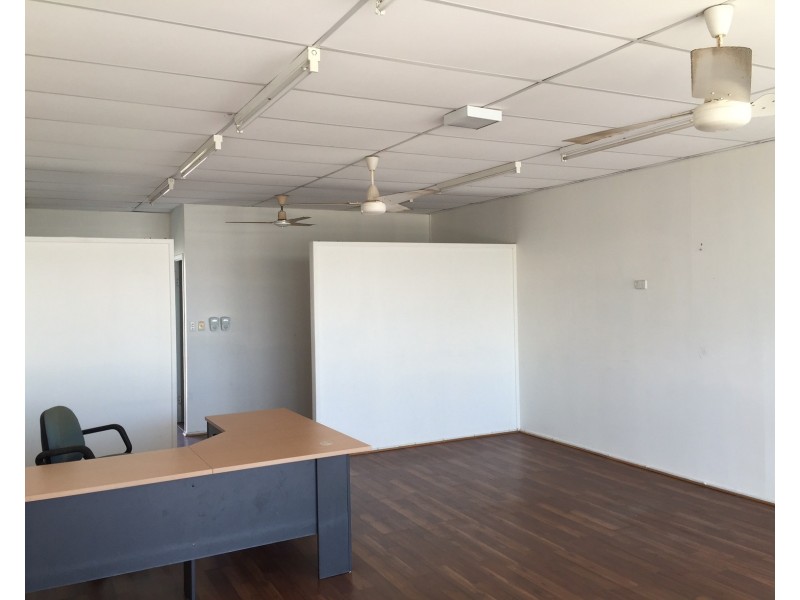 4/134 Evan Street, Mackay QLD 4740