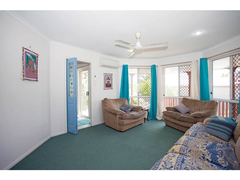 4 Ryan Court, Rural View QLD 4740