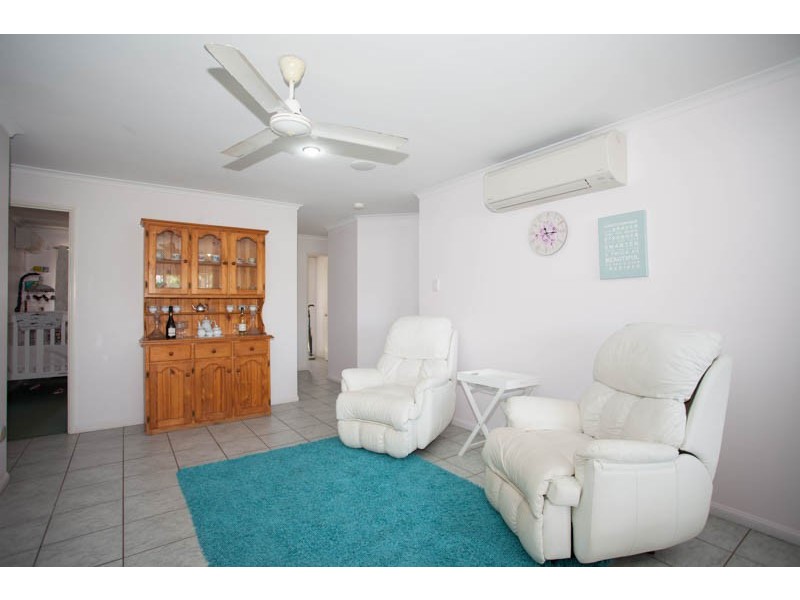 4 Ryan Court, Rural View QLD 4740