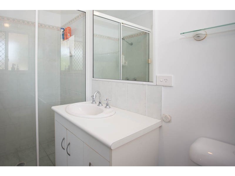 4 Ryan Court, Rural View QLD 4740