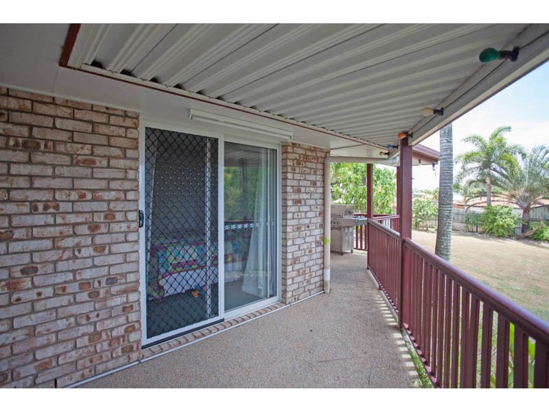 4 Ryan Court, Rural View QLD 4740