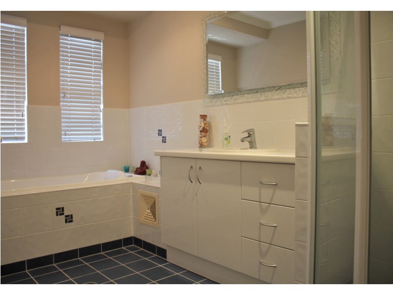 13 APPLICATIONS CLOSED – Tribute Court, Glenella QLD 4740