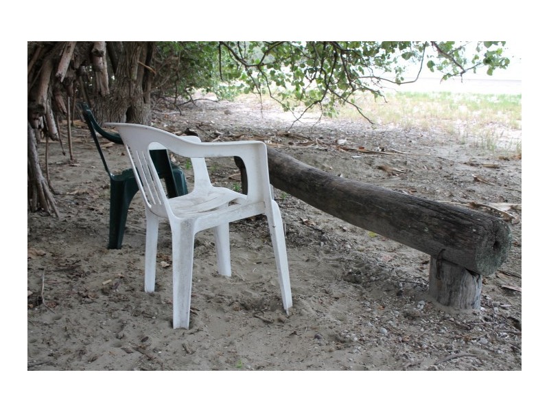 26 Ward Esplanade, Ball Bay QLD 4741