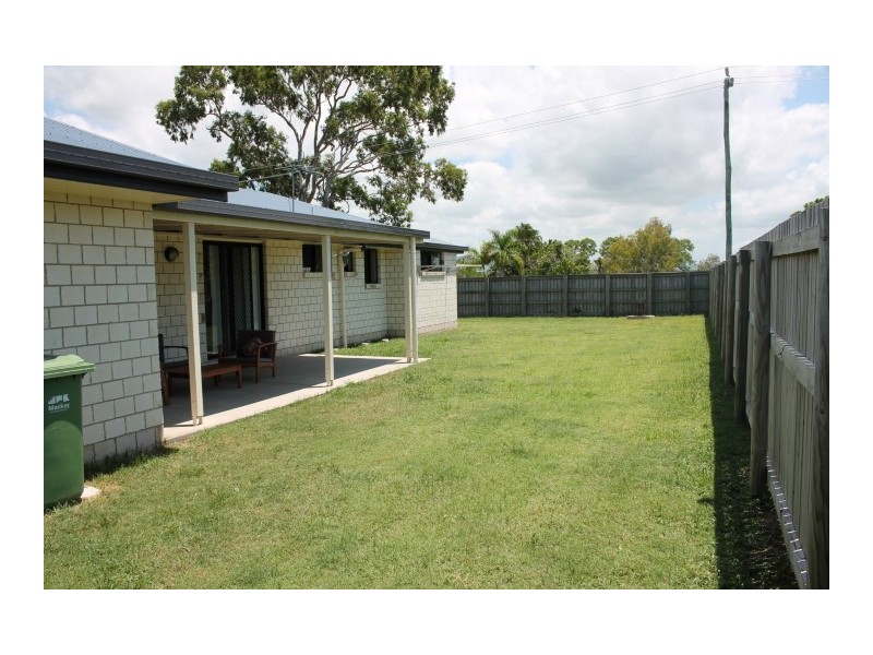 6 Lilian Avenue, Eimeo QLD 4740