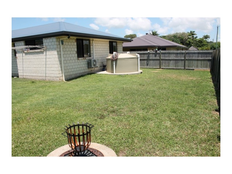 6 Lilian Avenue, Eimeo QLD 4740