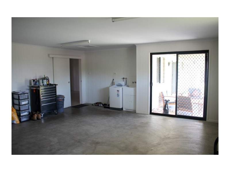 6 Lilian Avenue, Eimeo QLD 4740
