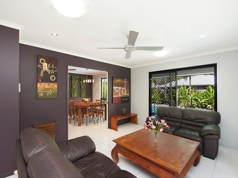 2 Friarbird Avenue, Blacks Beach QLD 4740