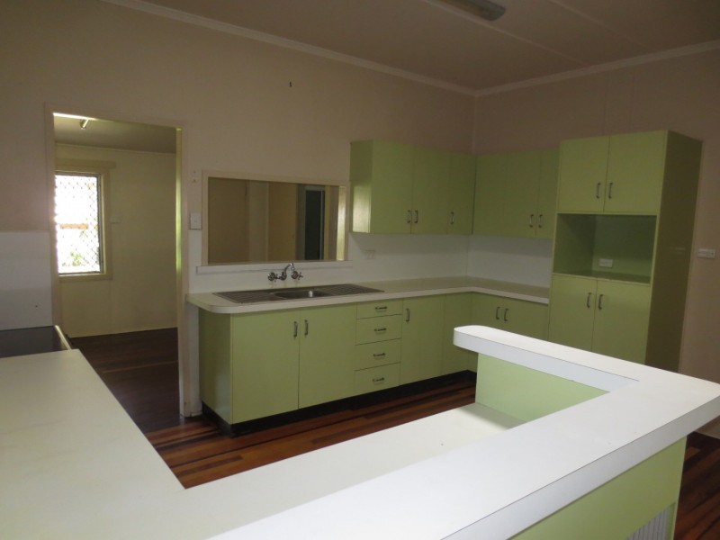 20 Stockbridge Street, West Mackay QLD 4740
