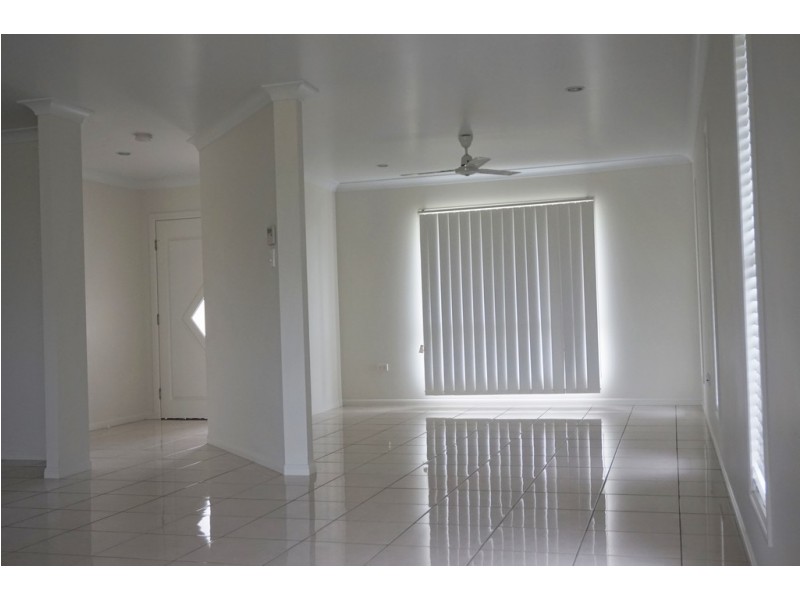 8 Vesta Lane, Ooralea QLD 4740