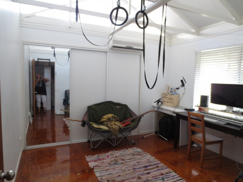 1 Grace Crescent, Slade Point QLD 4740