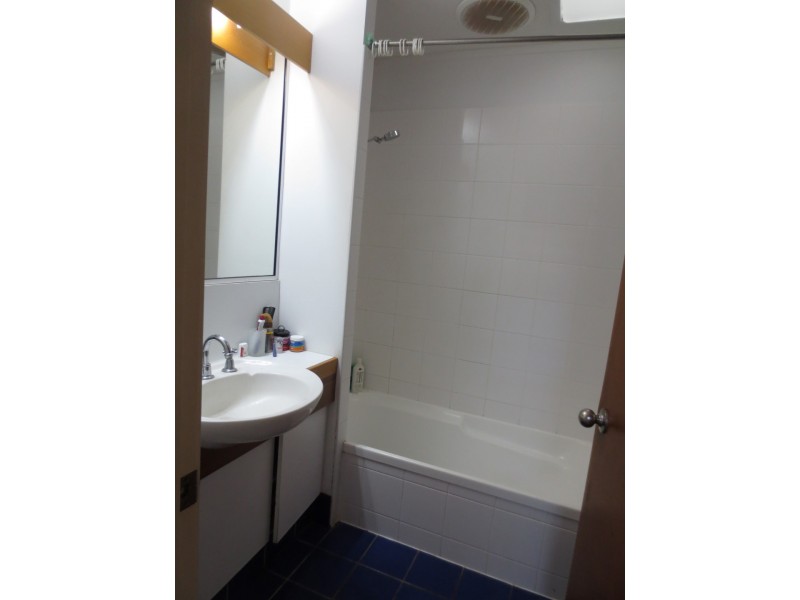 1 Grace Crescent, Slade Point QLD 4740
