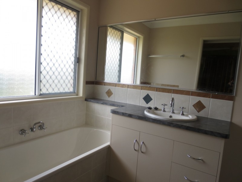 36A Bridge Road, East Mackay QLD 4740