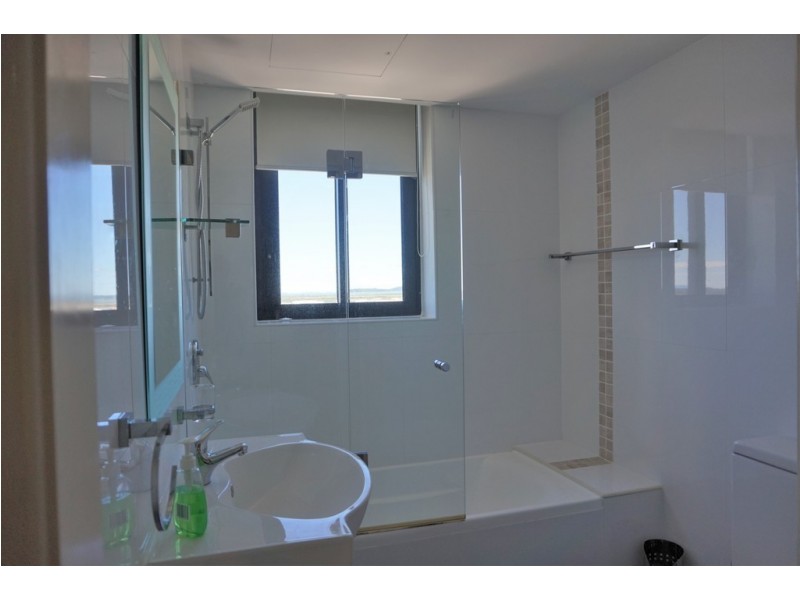 Unit 702/27 River Street, Mackay QLD 4740