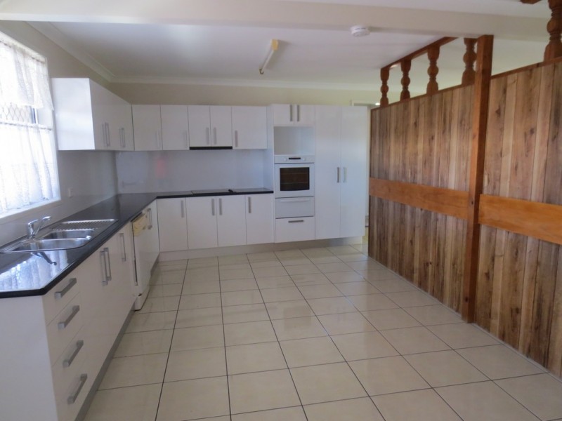 21 Michael Moohin Drive, Slade Point QLD 4740